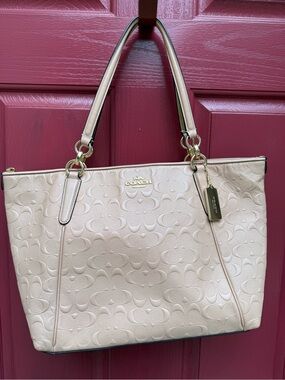 Coach Ava Tote-Blush Pink